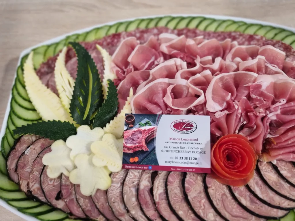 Plat jambon fumé andouille, spécialités locales Maison Lenormand Tinchebray Bocage