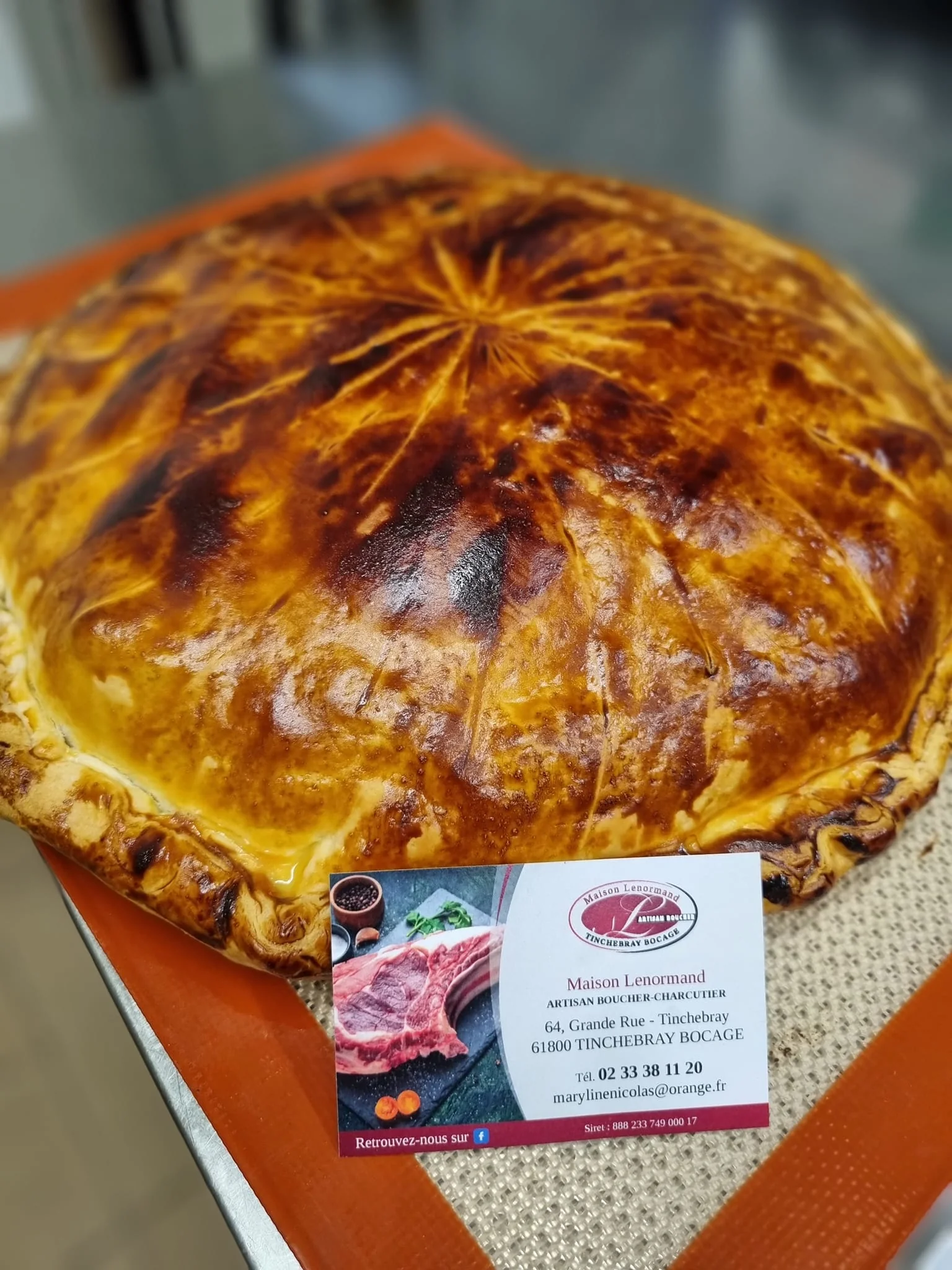 Tourte artisanale, spécialité locale Maison Lenormand Tinchebray Bocage