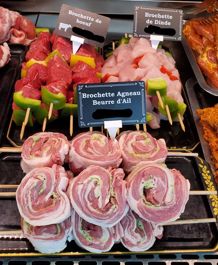 Brochettes dinde boeuf agneau, boucherie locale Maison Lenormand Tinchebray Bocage