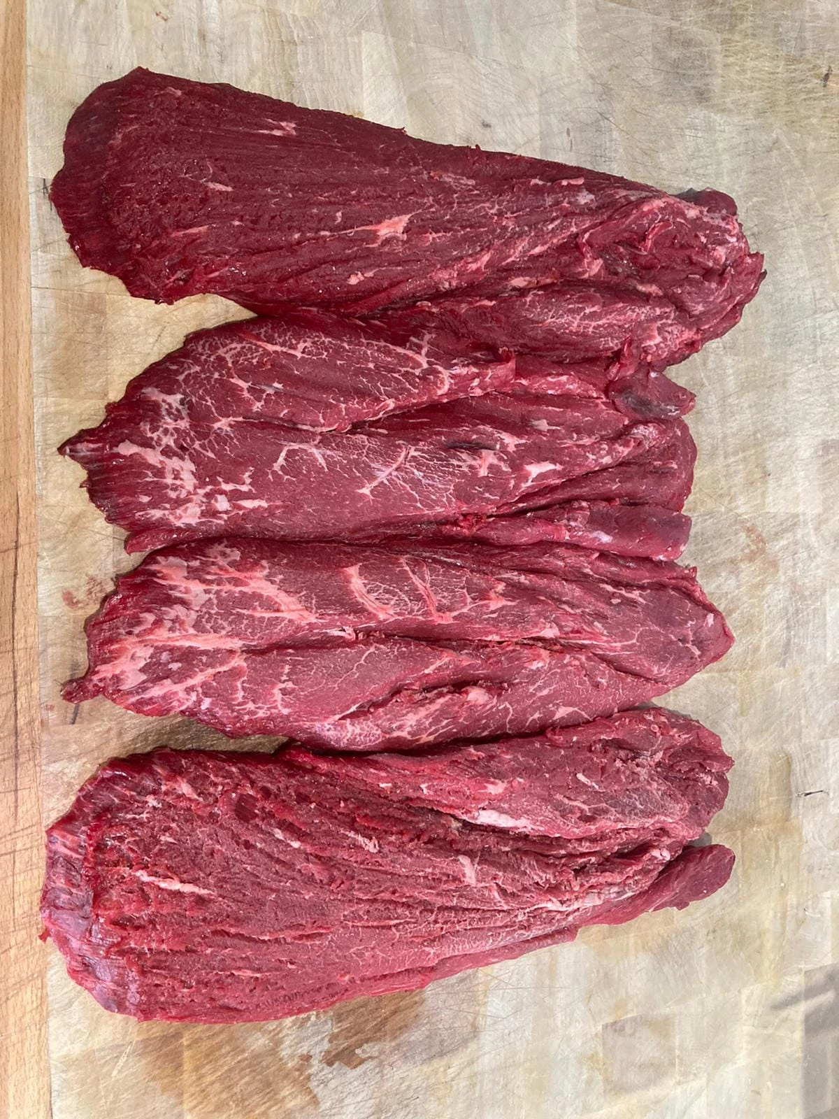 4 steaks haute qualité, boucherie locale Maison Lenormand Tinchebray Bocage