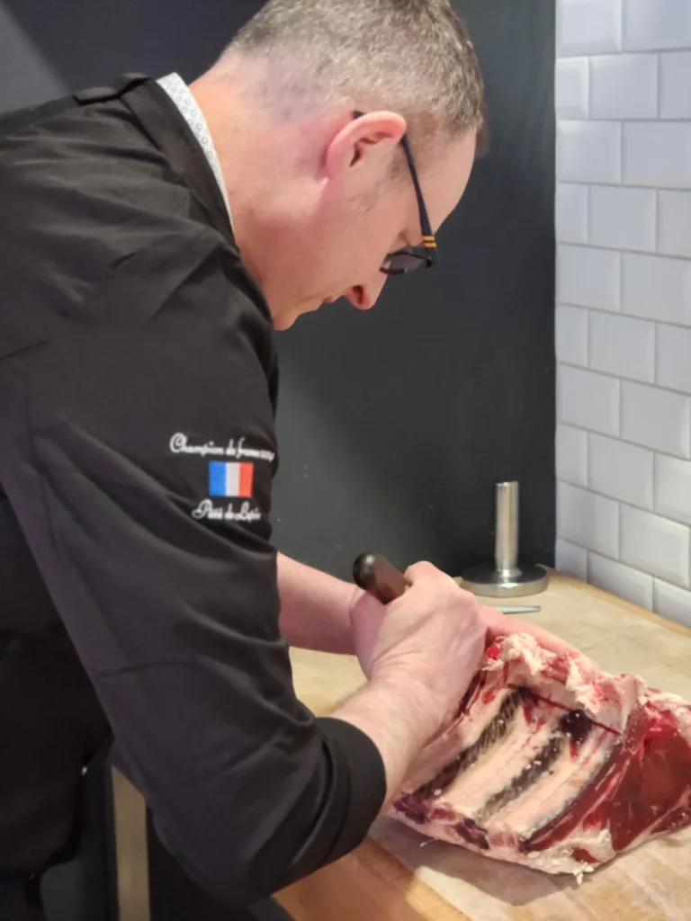 Artisan boucher Maison Lenormand découpe viande